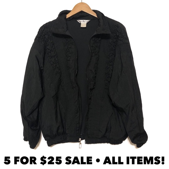 Vintage Jackets & Blazers - Vintage 80’s Textured Bomber Jacket